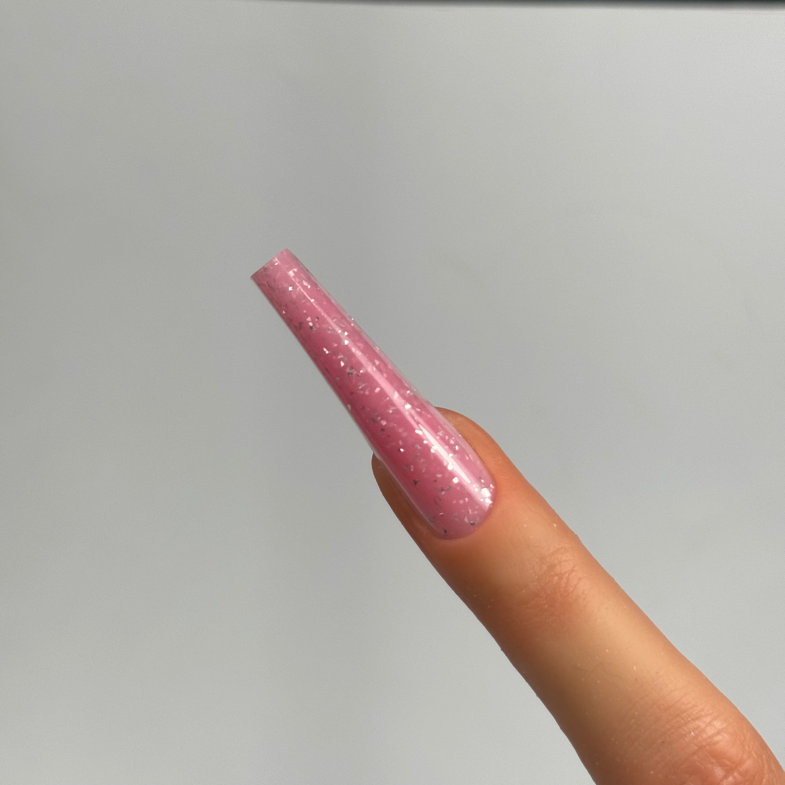Cheek Berry Formation Gel
